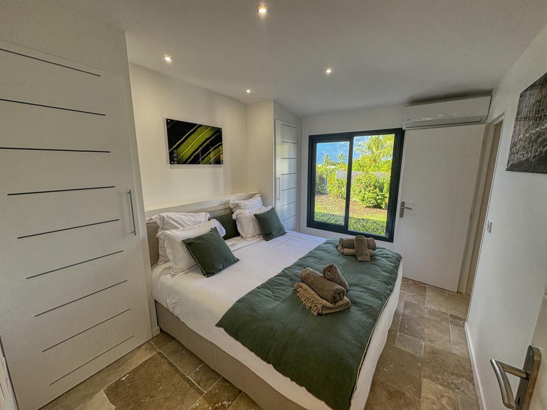 28.Location villa piscine Saint François Guadeloupe- Chambre